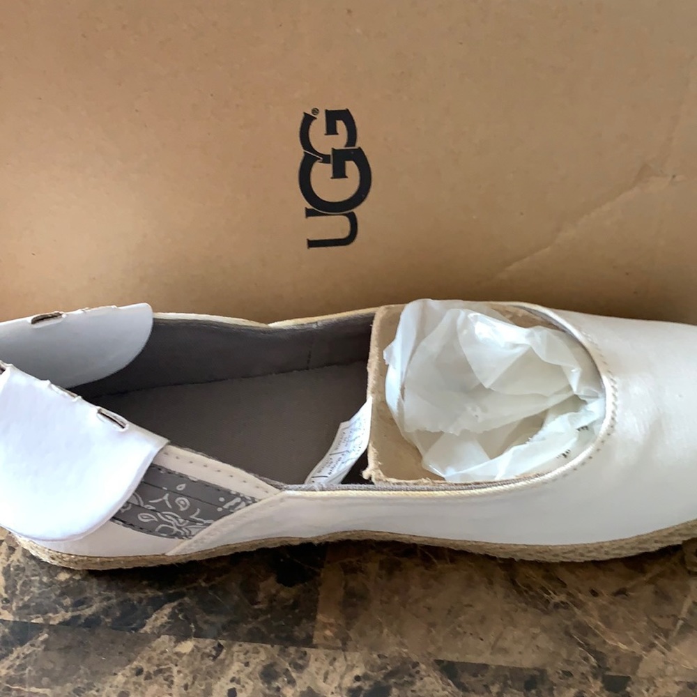 Brand new ugh shoes